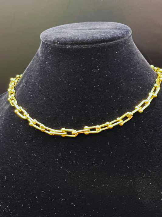 Golden Link Necklace